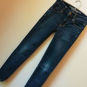 🥳 HOST PICK'🥳 American Eagle Super Stretch Jeans 00R